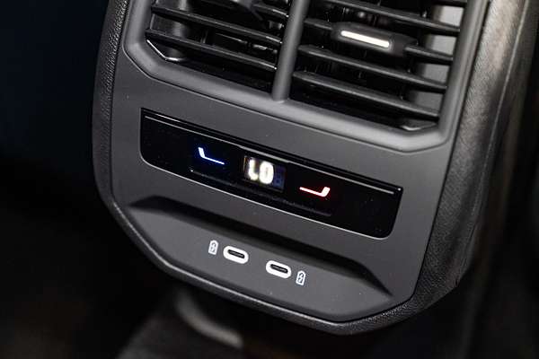 2024 CUPRA Formentor VZx KM