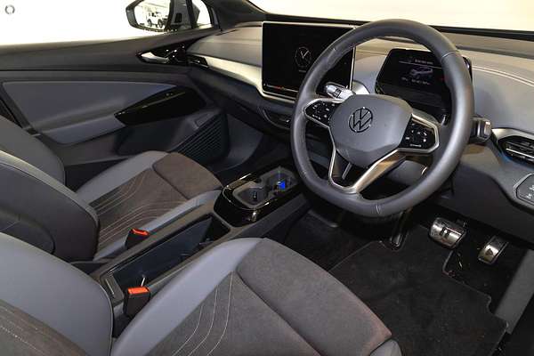 2025 Volkswagen ID.4 Pro E2