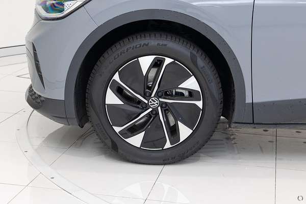 2025 Volkswagen ID.4 Pro E2