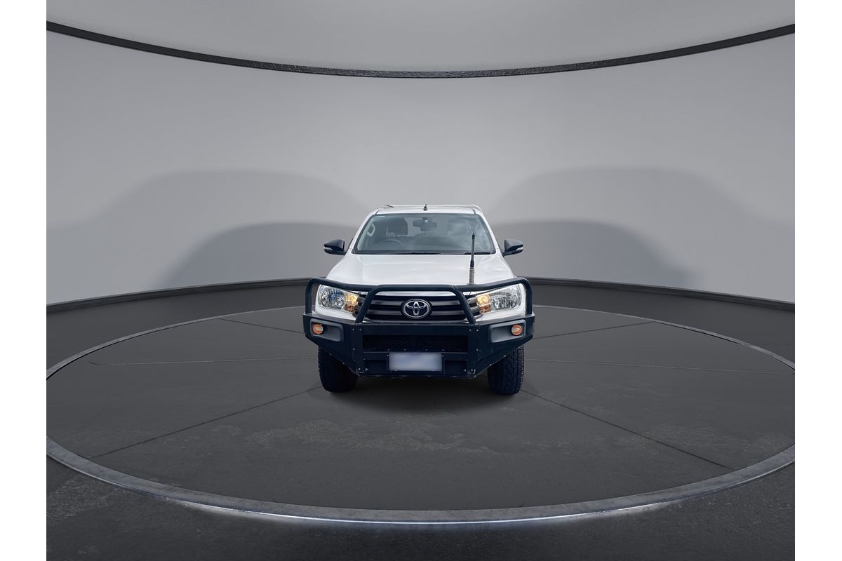 2017 Toyota Hilux SR GUN126R 4X4