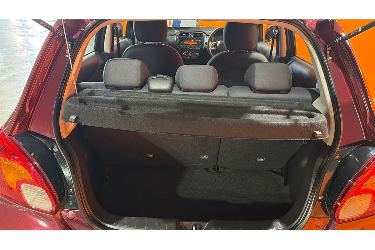 2019 Mitsubishi Mirage LS LA