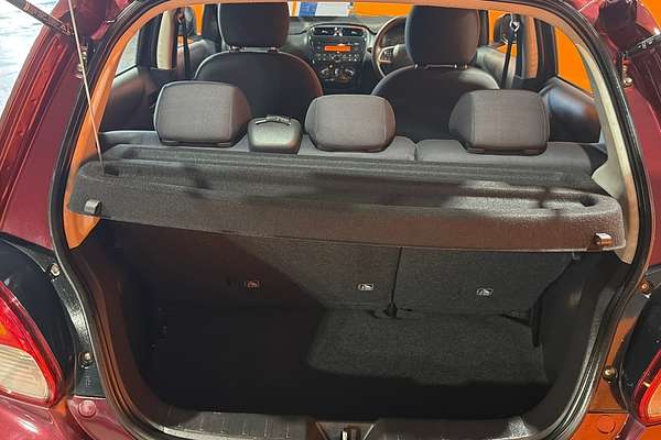 2019 Mitsubishi Mirage LS LA