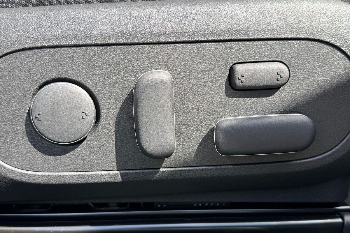 2025 Hyundai Kona Hybrid Premium SX2.V2