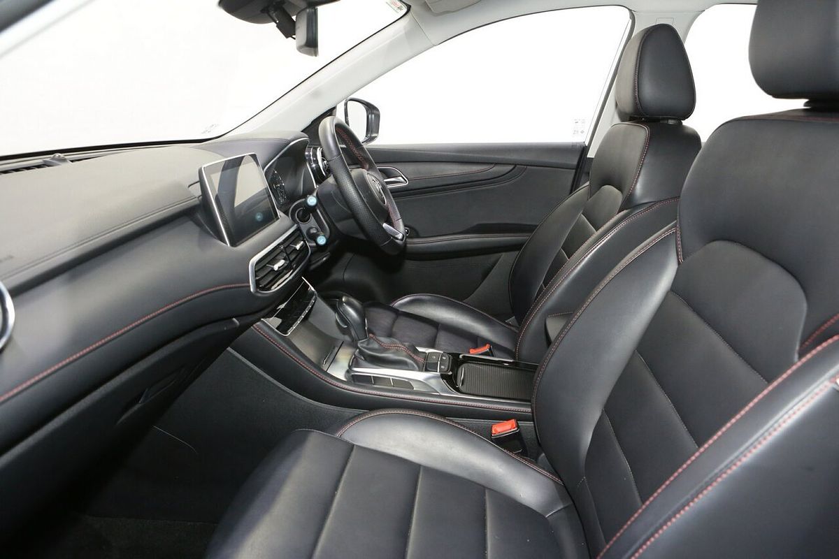 2024 MG HS Vibe SAS23