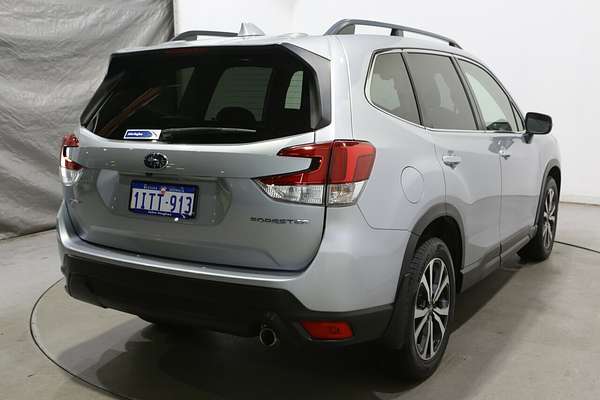 2019 Subaru Forester 2.5i Premium S5