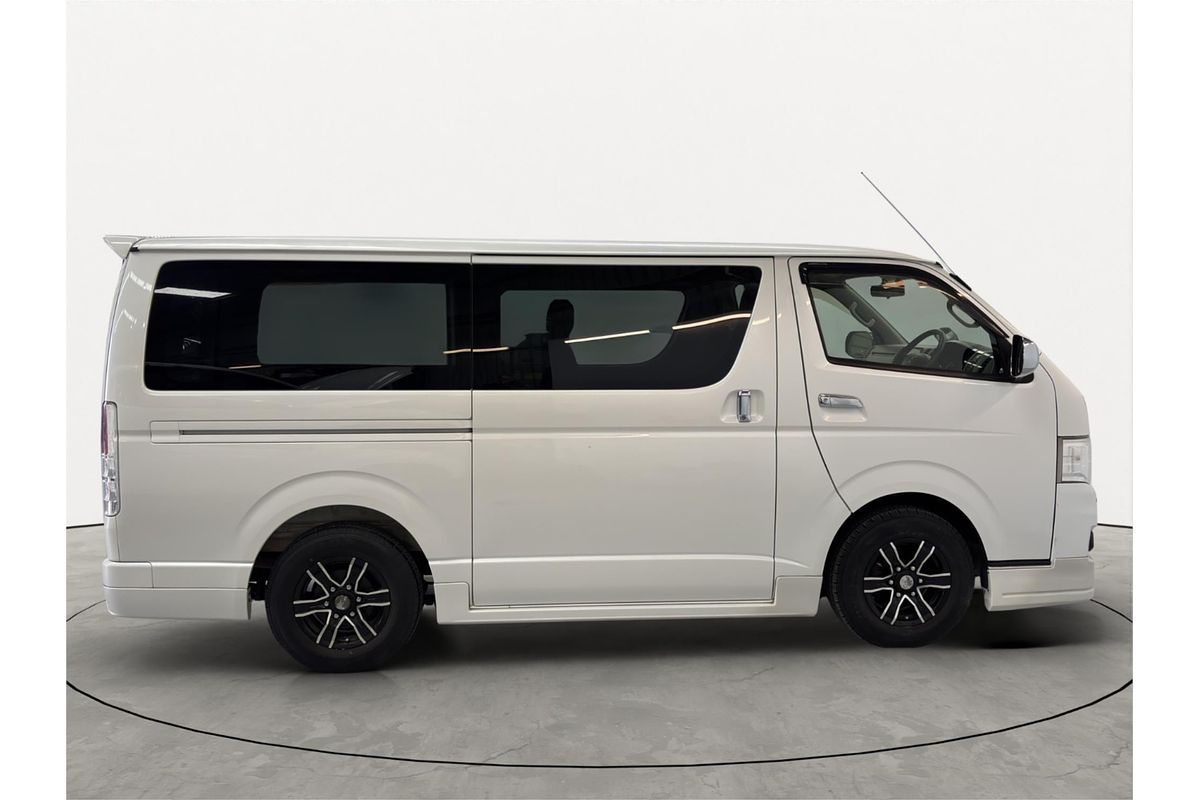2011 Toyota Hiace Super GL
