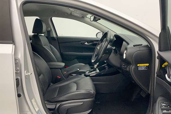 2018 Kia Cerato SPORT + NAV BD MY19