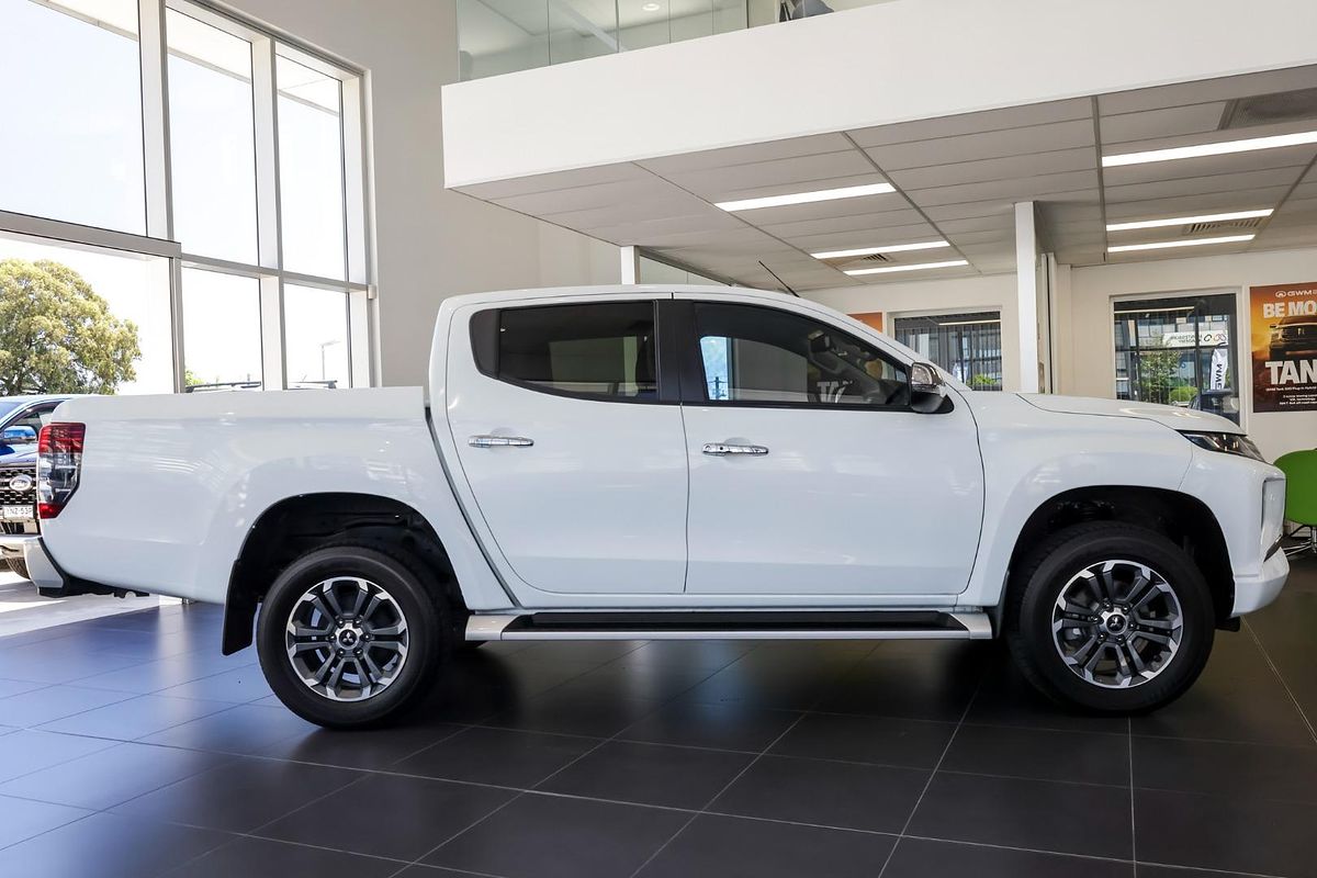 2021 Mitsubishi Triton GLS MR 4X4