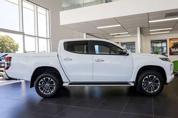 2021 Mitsubishi Triton GLS MR 4X4