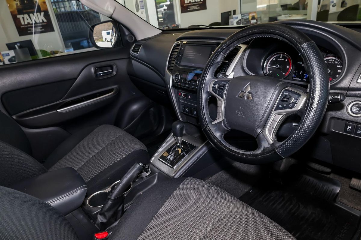 2021 Mitsubishi Triton GLS MR 4X4