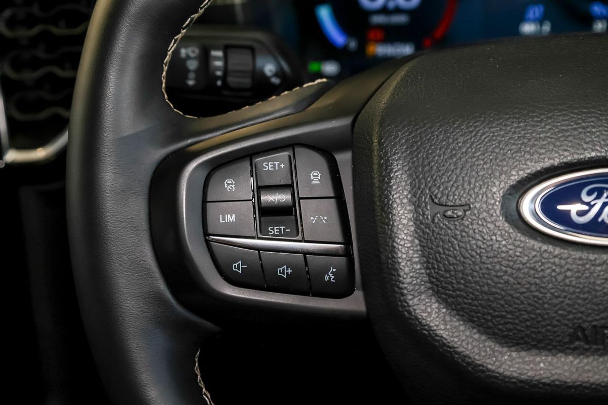 2024 Ford Ranger Platinum 4X4 3.0L