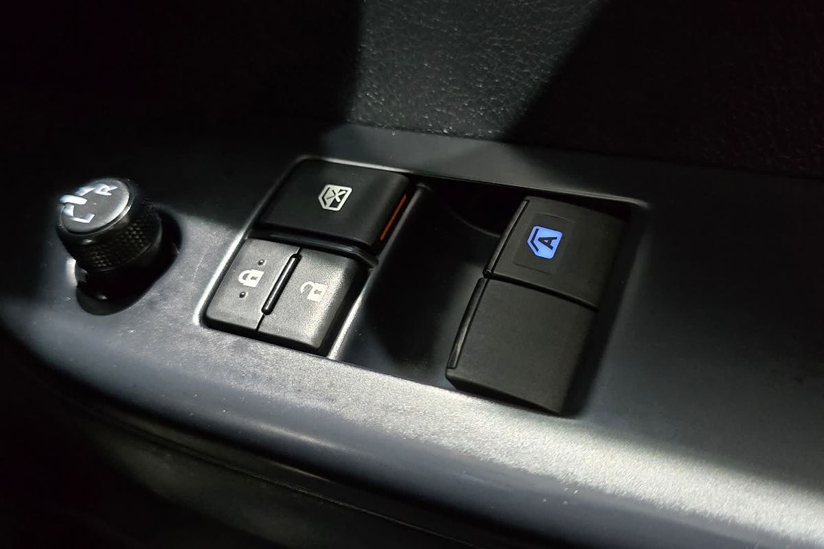 2022 Toyota Hilux SR GUN126R 4X4