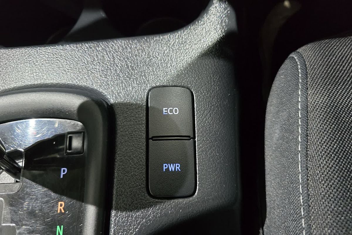 2022 Toyota Hilux SR GUN126R 4X4