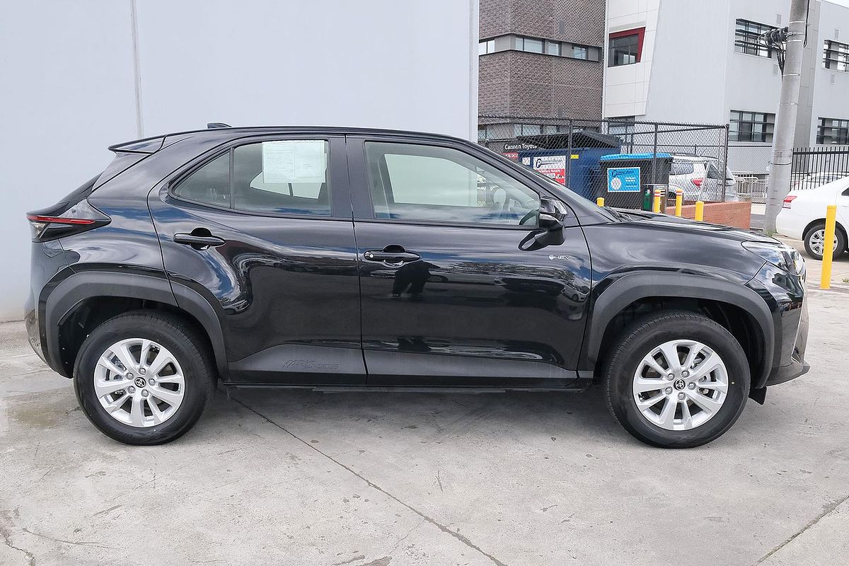 2024 Toyota Yaris Cross GX MXPJ15R