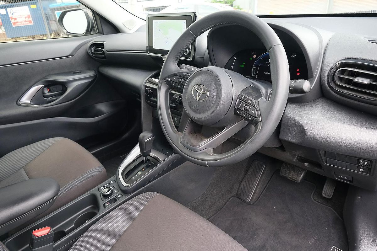 2024 Toyota Yaris Cross GX MXPJ15R