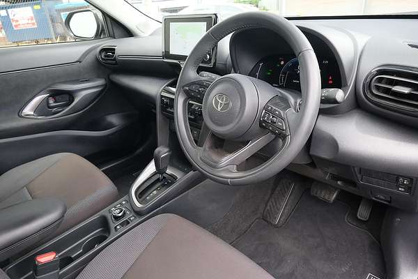 2024 Toyota Yaris Cross GX MXPJ15R