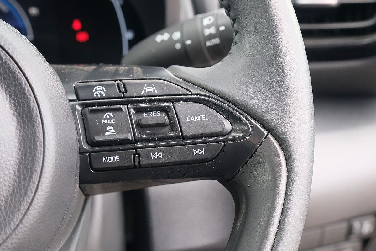 2024 Toyota Yaris Cross GX MXPJ15R