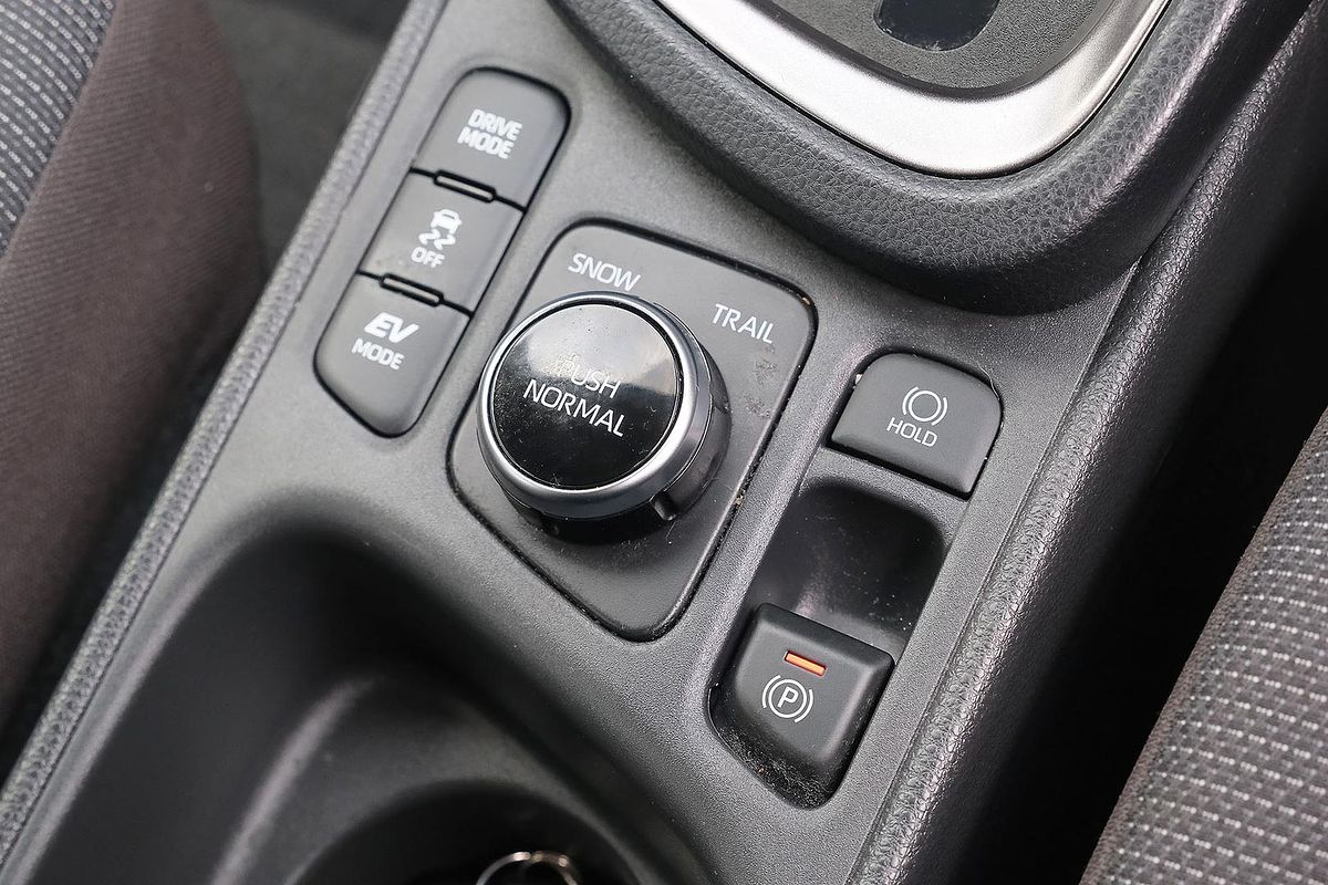 2024 Toyota Yaris Cross GX MXPJ15R