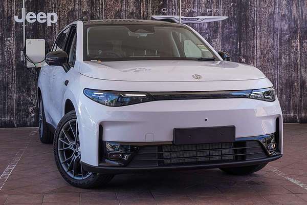 2025 Leapmotor C10 REEV Ultra Hybrid Design B11