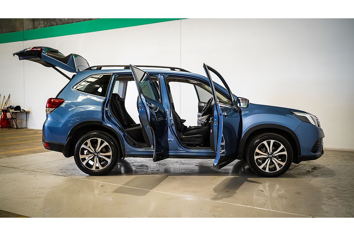 2021 Subaru Forester 2.5i Premium S5