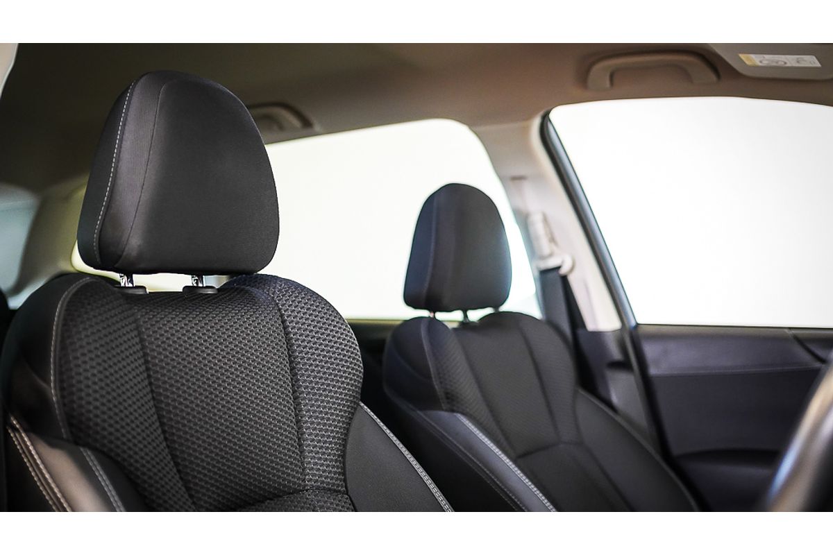 2021 Subaru Forester 2.5i Premium S5