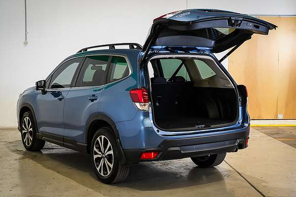 2021 Subaru Forester 2.5i Premium S5
