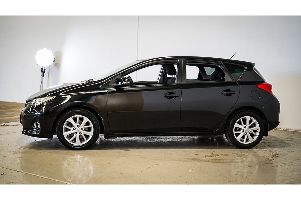 2014 Toyota Corolla Ascent Sport ZRE182R