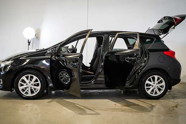 2014 Toyota Corolla Ascent Sport ZRE182R