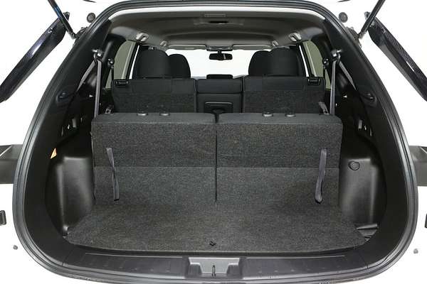 2023 Mitsubishi Outlander LS ZM