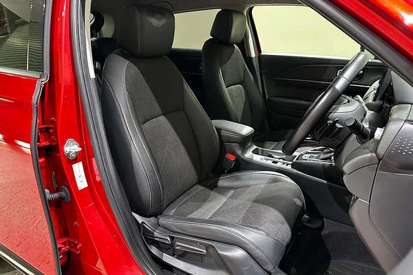 2023 Honda HR-V e:HEV L