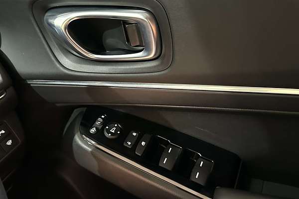 2023 Honda HR-V e:HEV L