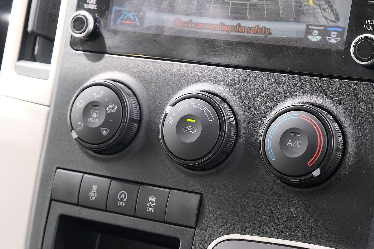 2020 Toyota Hiace GDH300R LWB