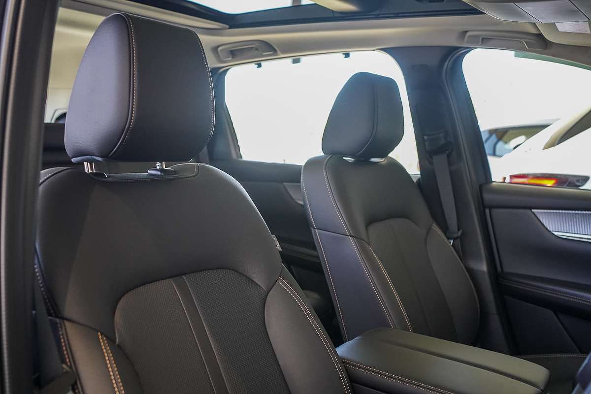 2025 Mazda CX-90 G50e GT KK