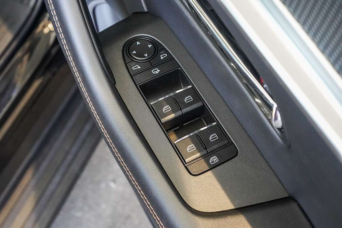 2025 Mazda CX-90 G50e GT KK