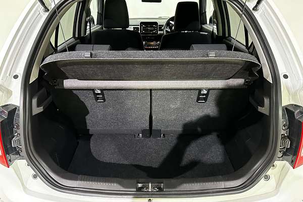 2024 Suzuki Ignis GLX MF Series II