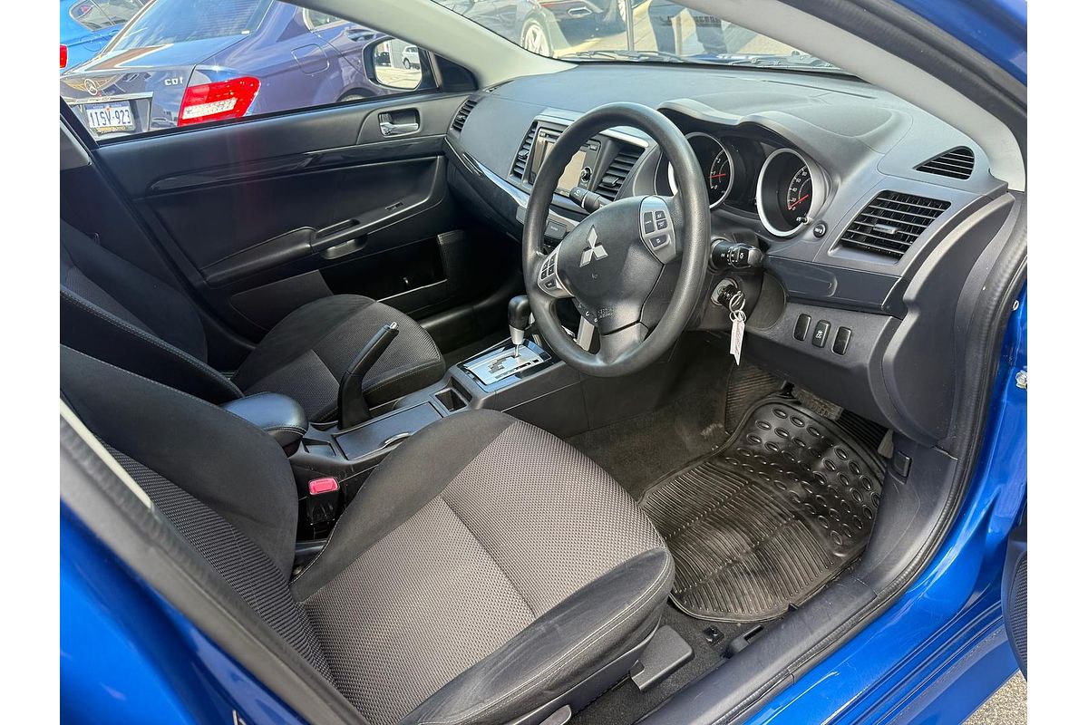 2017 Mitsubishi Lancer ES Sport CF