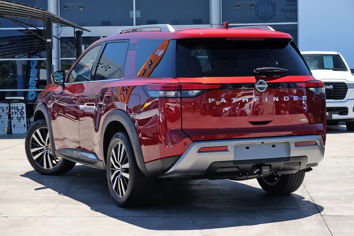 2023 Nissan Pathfinder Ti-L R53