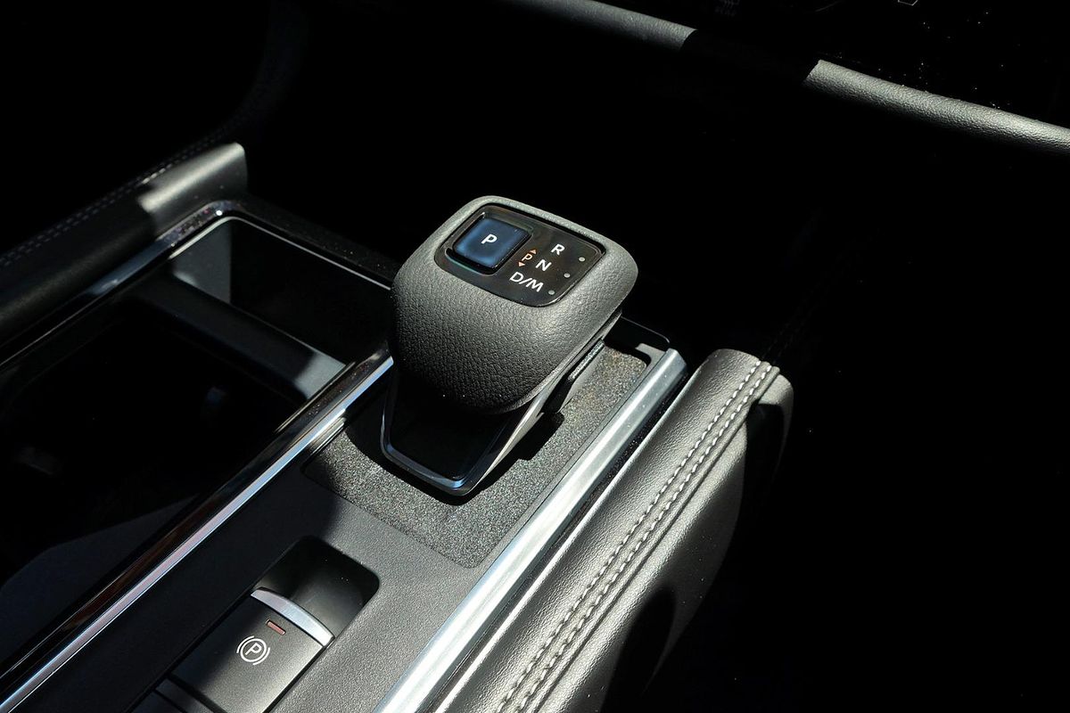 2023 Nissan Pathfinder Ti-L R53