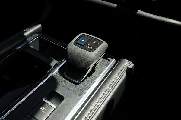 2023 Nissan Pathfinder Ti-L R53