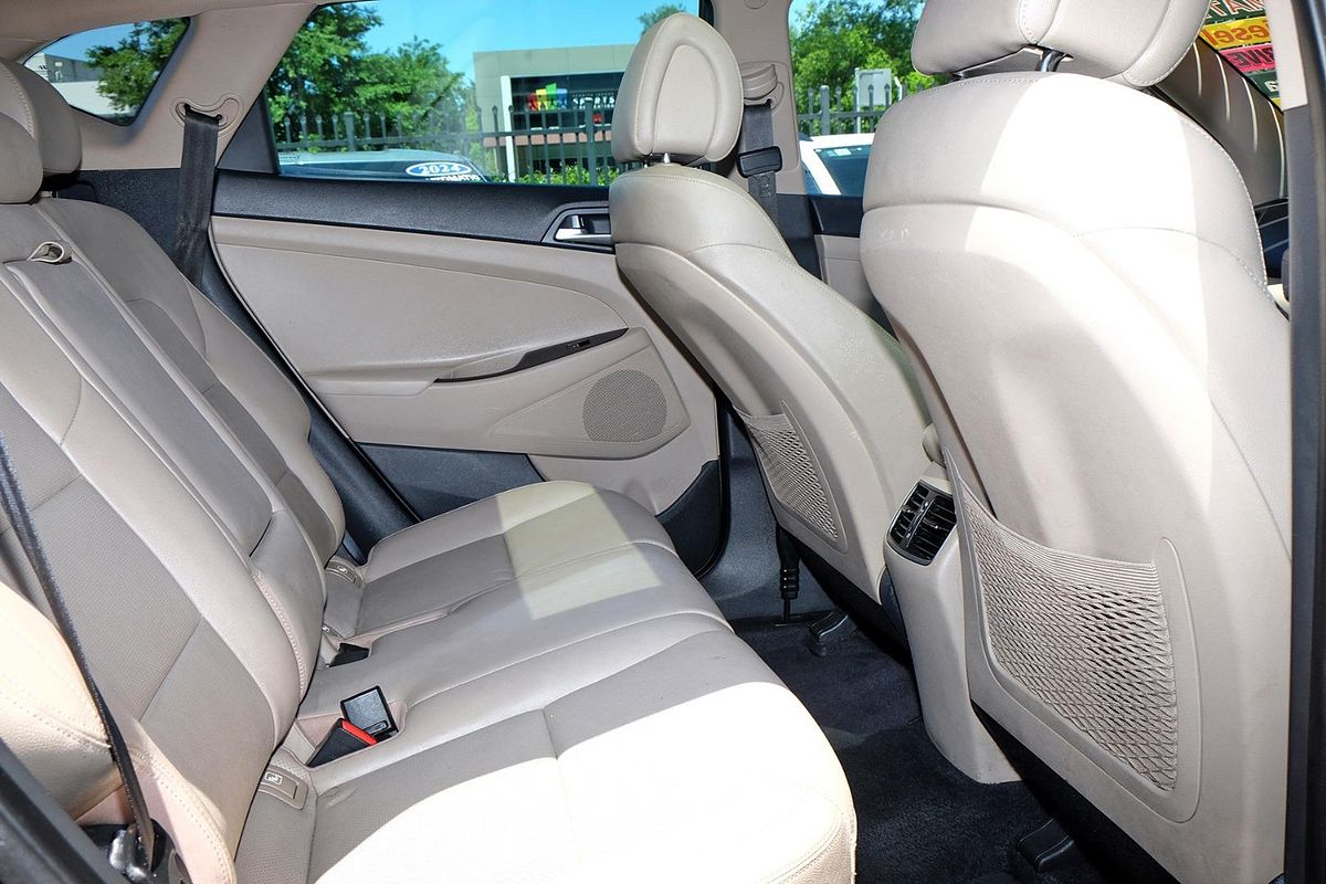 2017 Hyundai Tucson Highlander TLE2