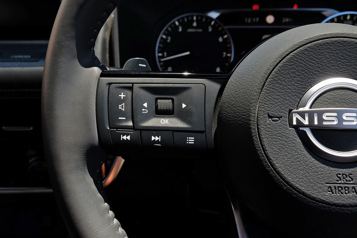 2024 Nissan X-TRAIL ST-L T33