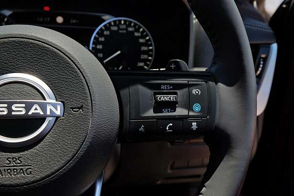 2024 Nissan X-TRAIL ST-L T33