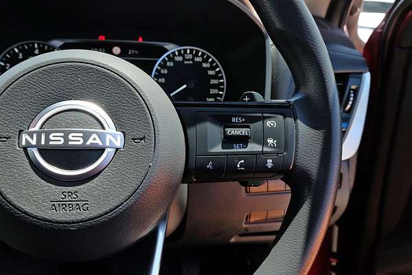 2025 Nissan X-TRAIL ST T33