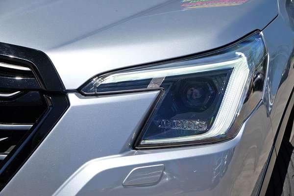 2022 Subaru Forester 2.5i Premium S5