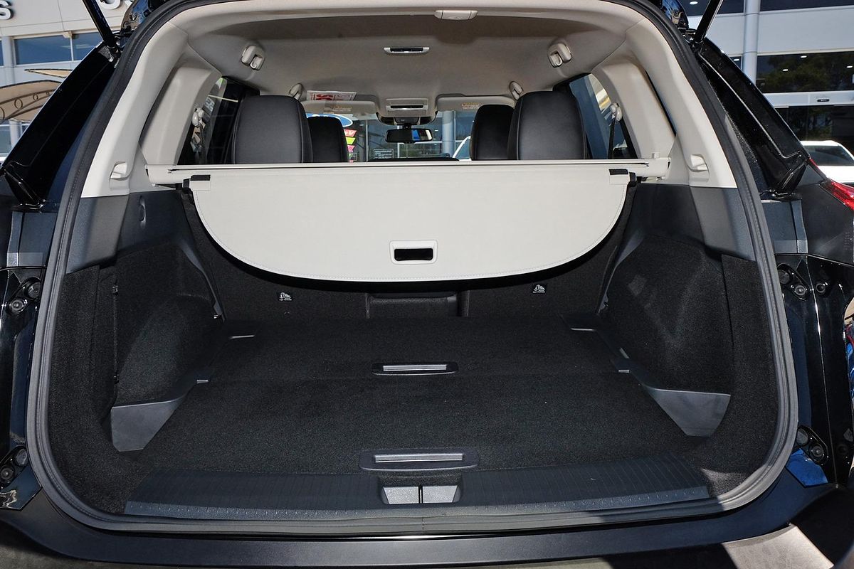 2024 Nissan X-TRAIL ST-L T33