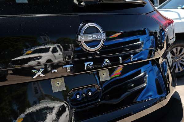 2024 Nissan X-TRAIL ST-L T33
