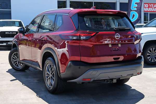 2025 Nissan X-TRAIL ST T33