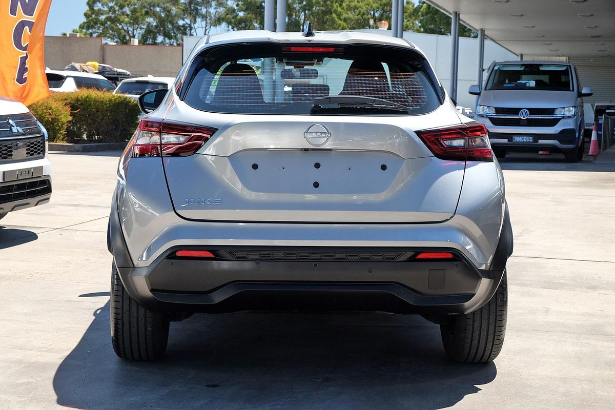 2024 Nissan JUKE ST+ F16