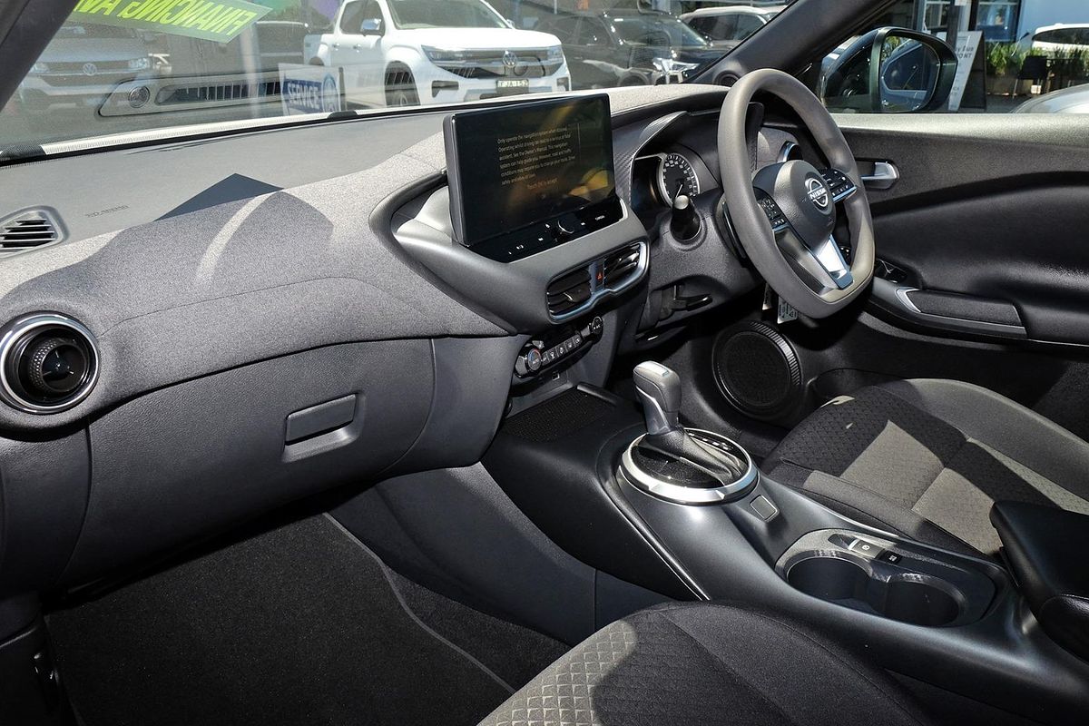 2024 Nissan JUKE ST+ F16