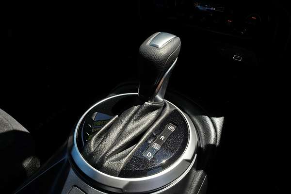 2024 Nissan JUKE ST+ F16